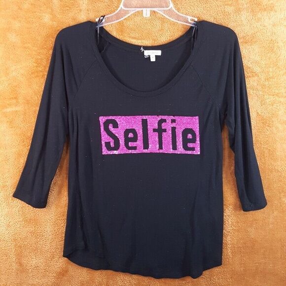 JUICY COUTURE Womens Top Medium Black Pullover Pink Glitter Graphic Selfie - Picture 1 of 8